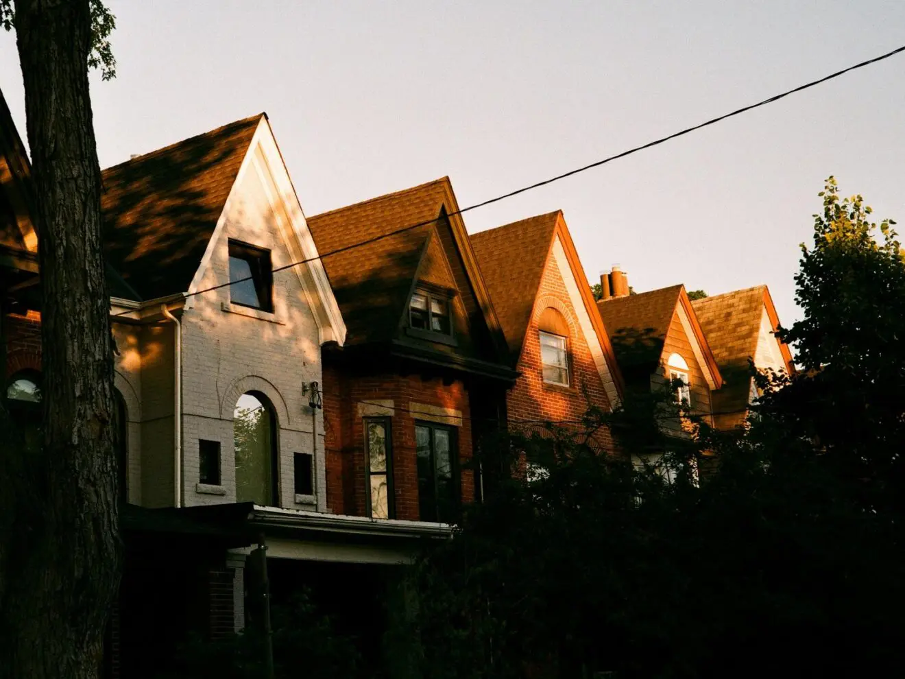 How to Choose The Right Toronto Neighbourhood For You